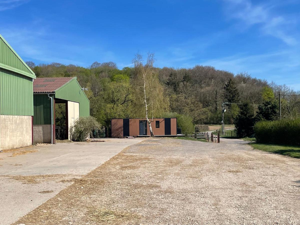 فيلا Au Coeur De La Ferme 2 Lacroix-sur-Meuse المظهر الخارجي الصورة