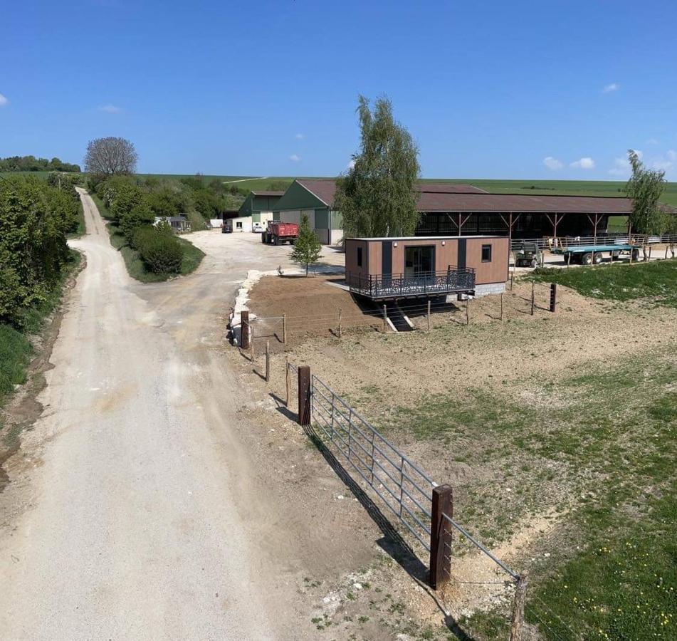 فيلا Au Coeur De La Ferme 2 Lacroix-sur-Meuse المظهر الخارجي الصورة